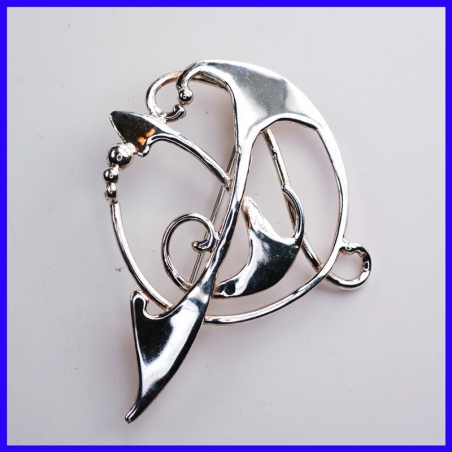 Brooch in pure silver. Jewel of a handmade designer.