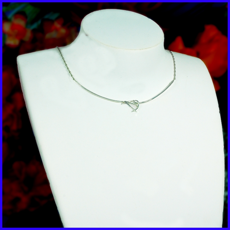 Japanese necklace in pure silver. Handmade designer jewelry.