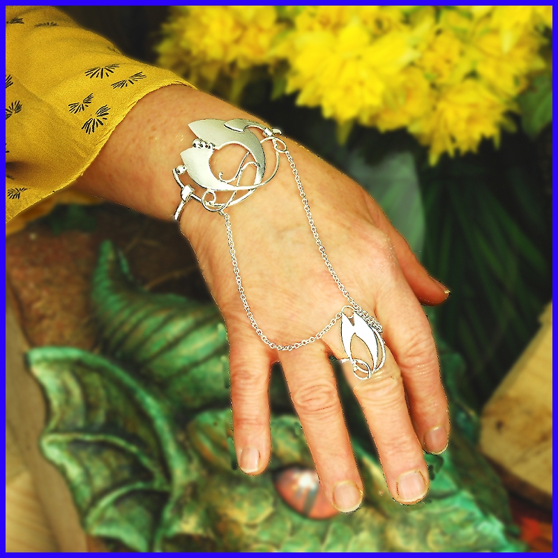 Designer best sale ring bracelet