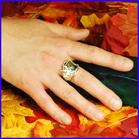 Bague en argent fait main Bijou de créateur et artisanale Pièce unique