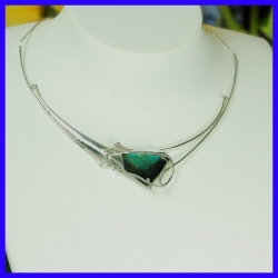 Collier en argent Pièce unique spectrolite créateur et artisanal