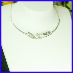 Collier en argent Pièce unique perle d’eau douce créateur et artisanal
