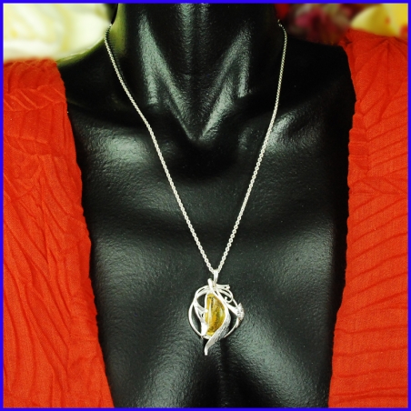 Pendentif argent et ambre bijou de créateur et artisanale pièce unique