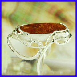 Bague en argent fait main bijou de créateur et artisanale pièce unique