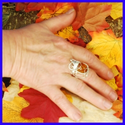 Bague en argent fait main Bijou de créateur et artisanale Pièce unique