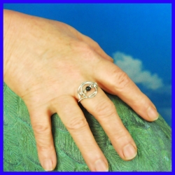 Bague en argent fait main Bijou de créateur et artisanal 8 exemplaires