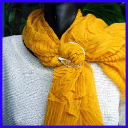 Jewelry for scarf, stole, pareo.