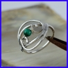 Silver and Malachite ring and handmade. Jewel of creator and artisanal.