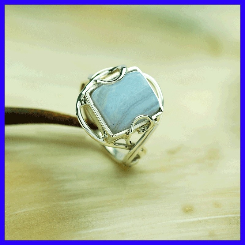 Silver ring, handmade. Jewel of creator and artisanal. Silver ring, handmade. Jewel of creator and artisanal.