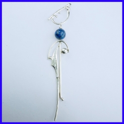 Long and thin pair of hanging silver earrings with Lapis-Lazuli. Handmade jewellery.
