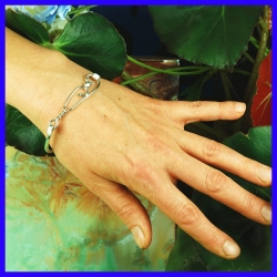 Silver bracelet, handmade. Jewel of creator and artisanal.